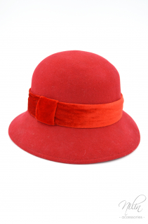 Női bucket kalap, bársony szalaggal, piros